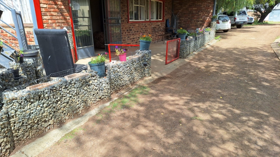 9 Bedroom Property for Sale in Haaskraal A H North West